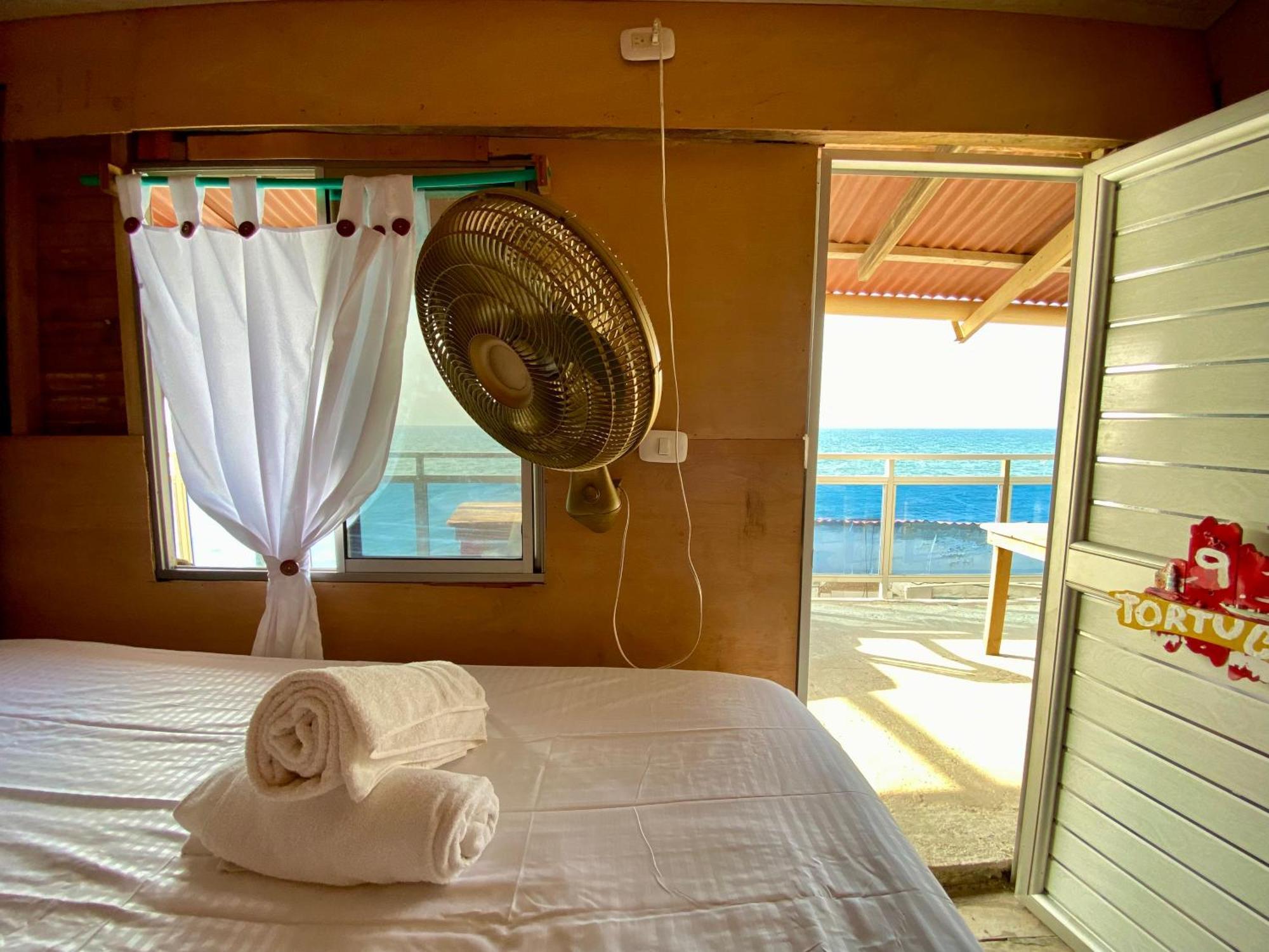 Eco Hostal Estrella De Mar Isla Mucura Exterior photo